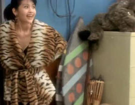 整蛊专家里的小姐姐是谁,揭秘片中神秘小姐姐的真实身份